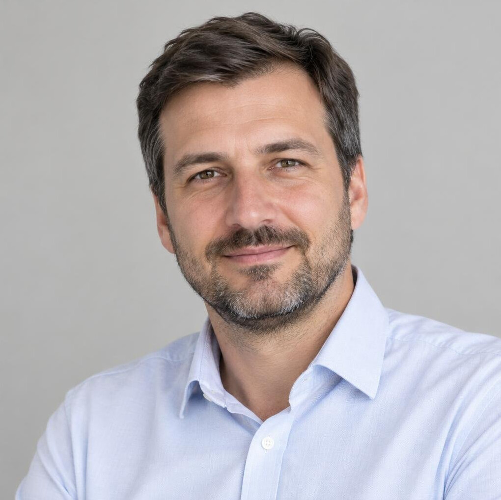 Portrait of a man in a light shirt